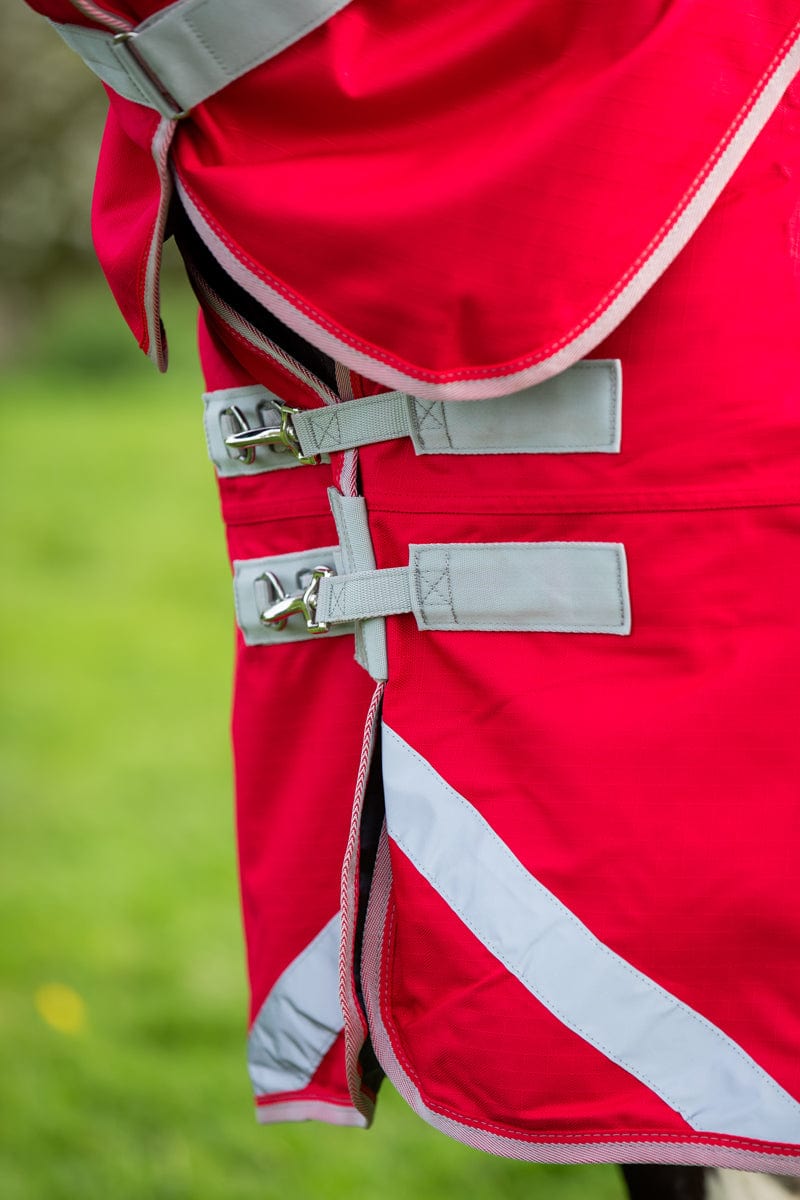 WIDE FIT 100g Detachable Neck Turnout Rug - Red